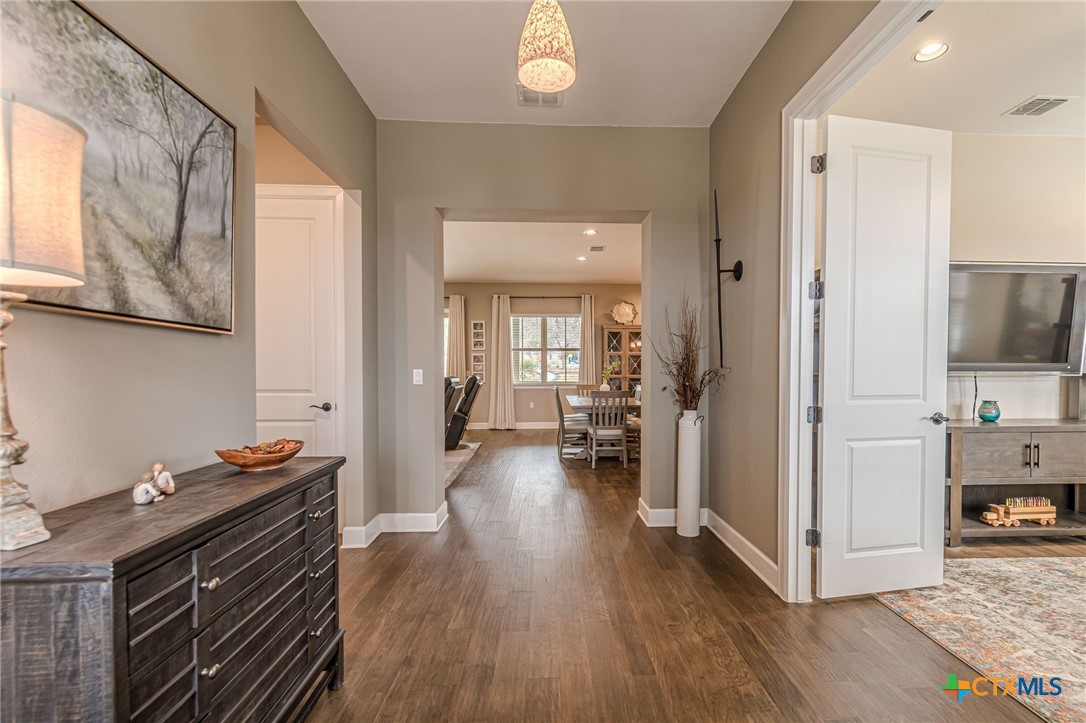 112 Laughing Pear Drive