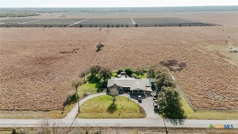 Photo of 5971 Wood Hi Road, Victoria, TX 77905 (MLS # 600173)
