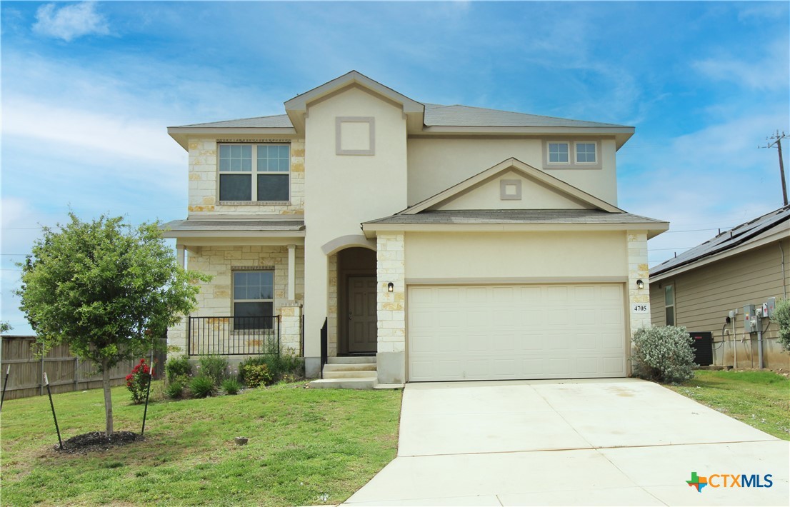 Photo 1 of 32 — 4705 Cambridge Park, Converse, TX 78109
