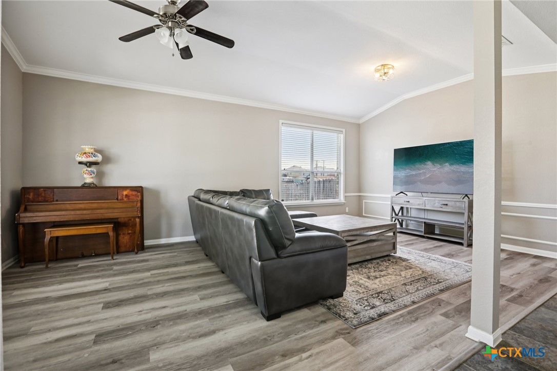 5604 Sulfur Spring Drive