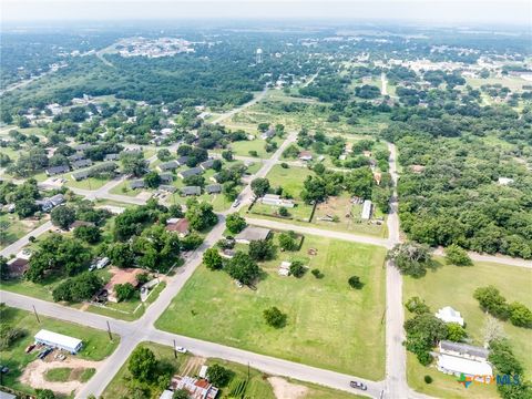 A home in Yoakum