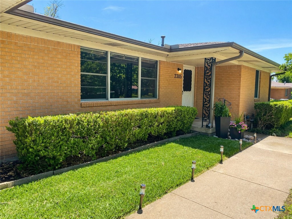 2305 Birdcreek Drive