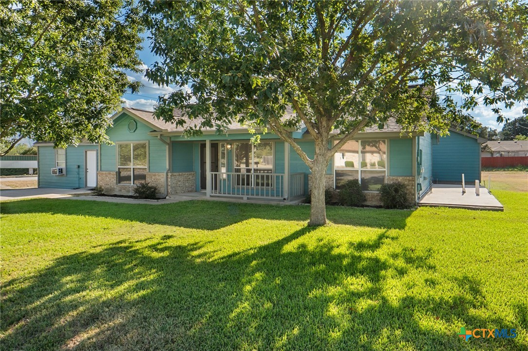 710 Fallen Oak Drive