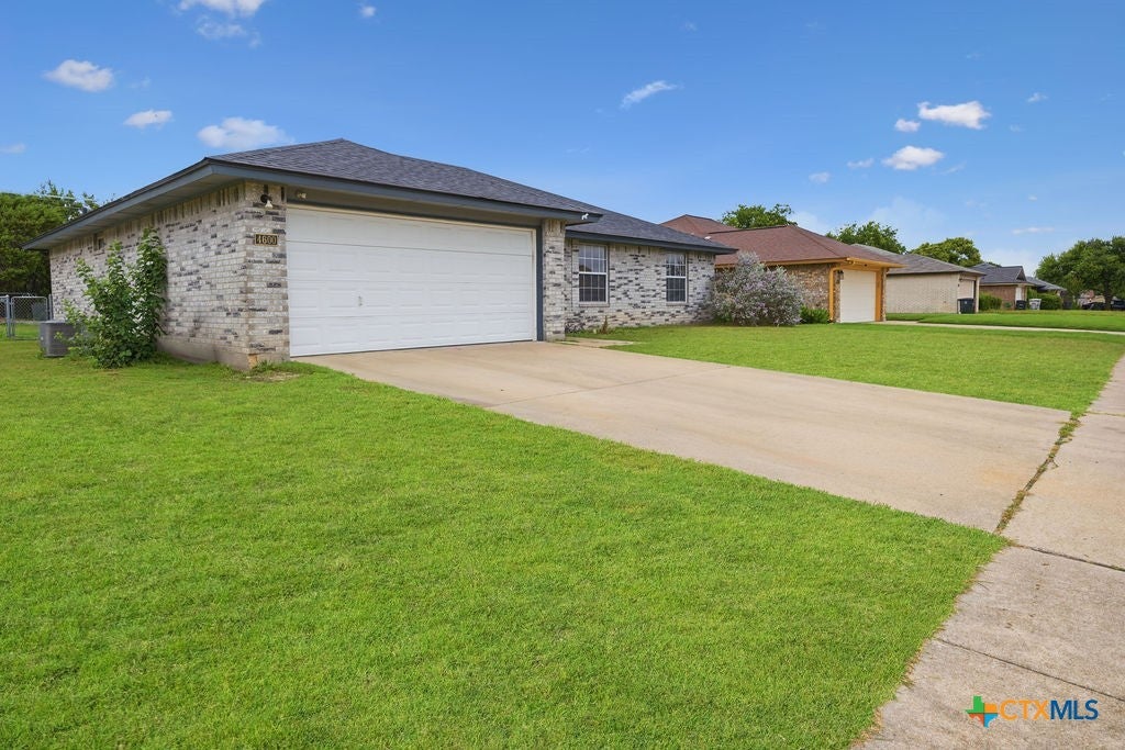Photo of 4600 Ledgestone Drive, Killeen, TX 76549 (MLS # 616403)