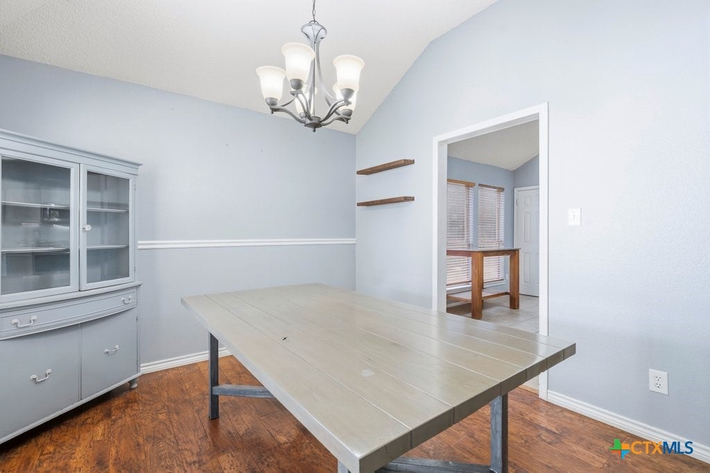 Photo of 336 Raven Ridge, New Braunfels, TX 78130 (MLS # 619327)