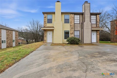 Photo of 922 N 7th Street, Copperas Cove, TX 76522 (MLS # 604699)