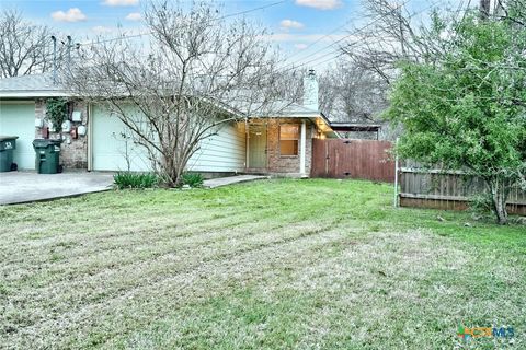 Photo of 108 Hughson Court, San Marcos, TX 78666 (MLS # 582911)