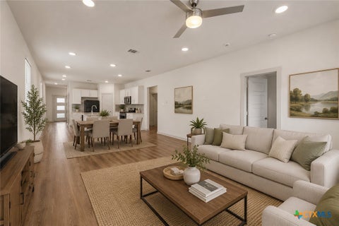 Photo of 328 Fairfax Avenue, San Marcos, TX 78666 (MLS # 617395)