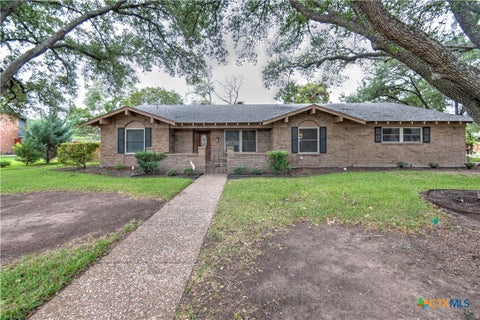 Photo of 3209 White Oak Drive, Temple, TX 76502 (MLS # 626451)