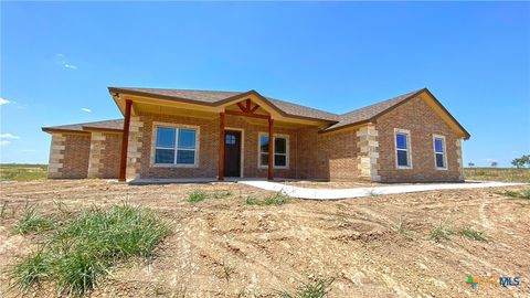 Single Family Residence in Copperas Cove TX 4285 Table Rock Road.jpg