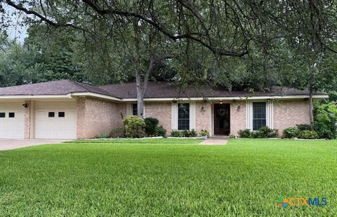 Photo of 3806 Trailwood Drive, Temple, TX 76502 (MLS # 615776)