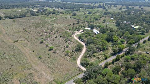 Photo of 475 Jackson Road, Kingsbury, TX 78638 (MLS # 595656) Photo of 475 Jackson Road, Kingsbury, TX 78638 (MLS # 595656)