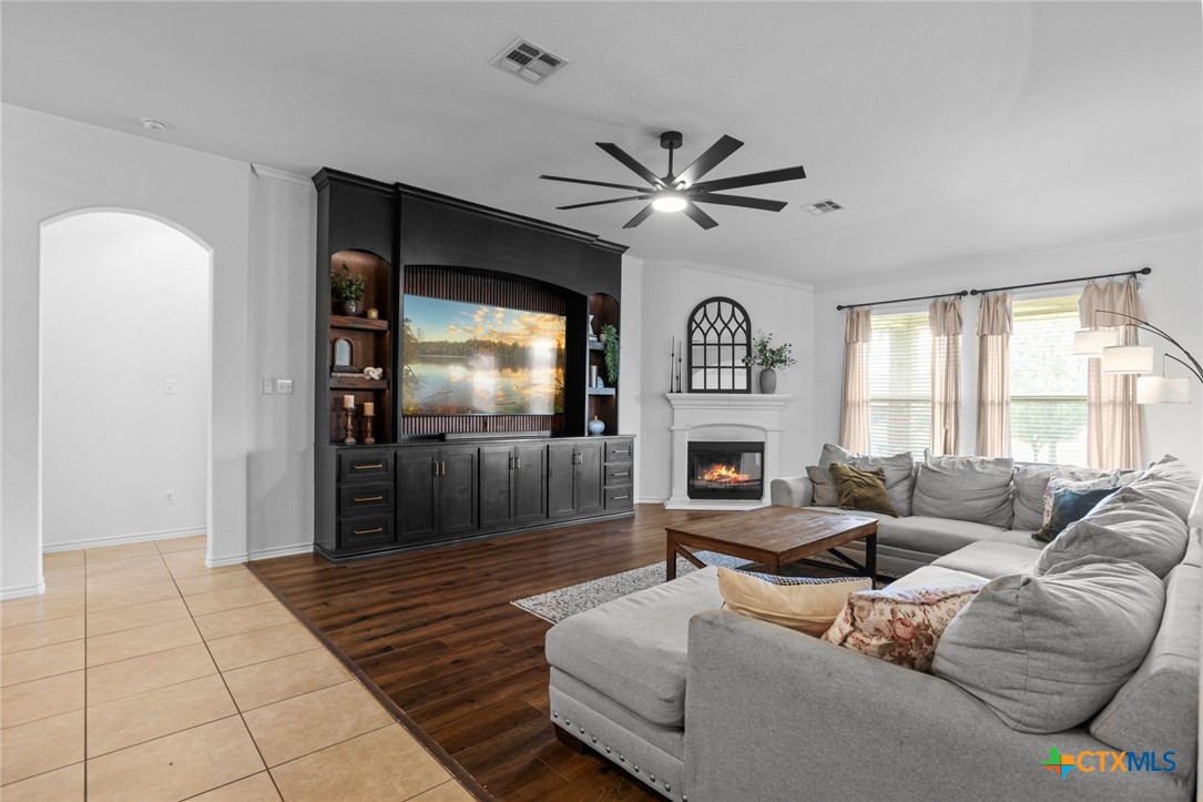 3912 Scenic Trail Drive