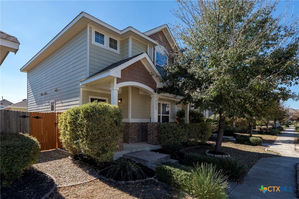 Photo of 135 Wainscot Oak Way, San Marcos, TX 78666 (MLS # 608603)