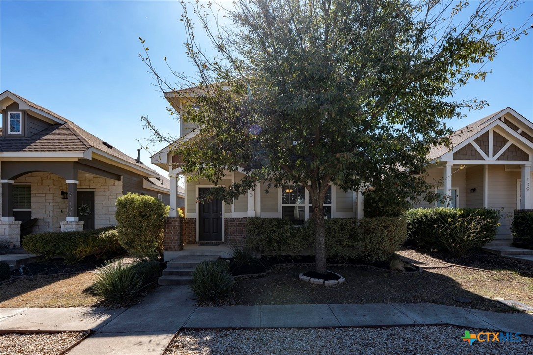 135 Wainscot Oak Way