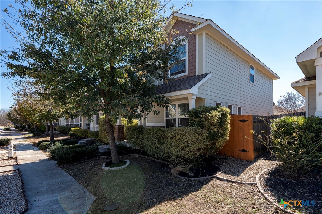 135 Wainscot Oak Way