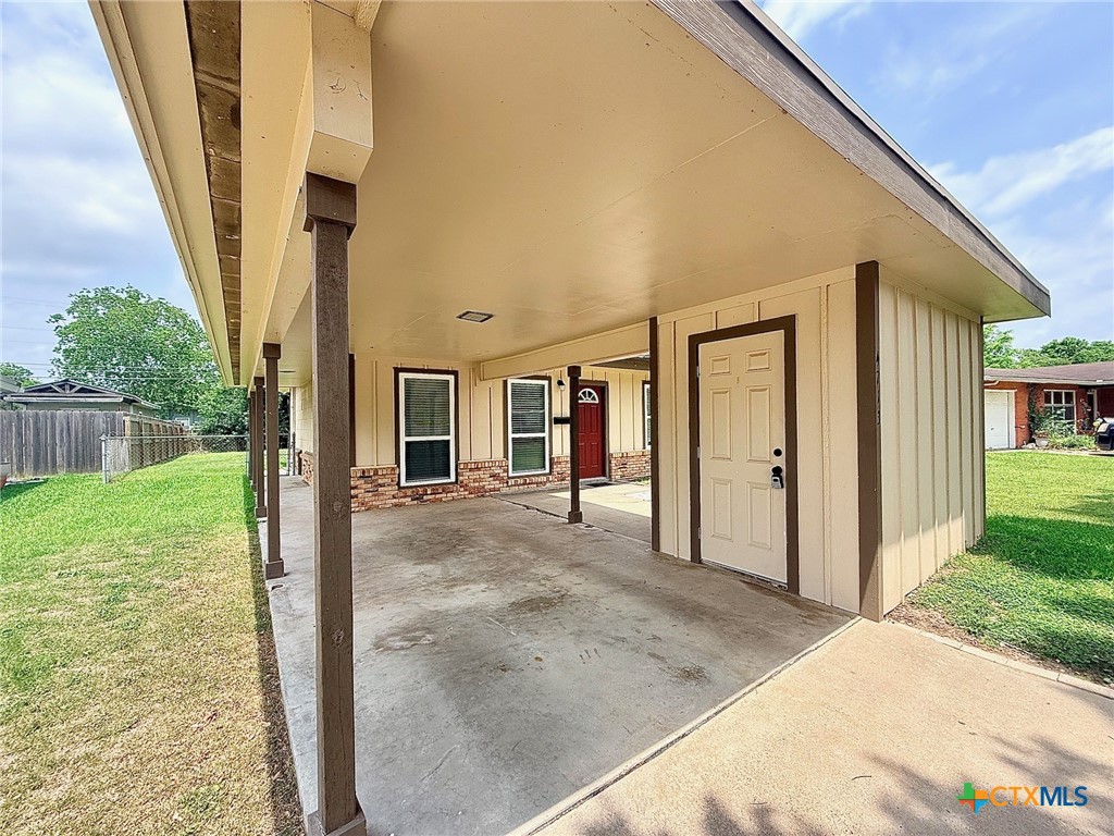 4713 Dahlia Lane