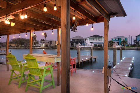 Photo of 121 Ridge Harbor Drive, Rockport, TX 78382 (MLS # 621818)