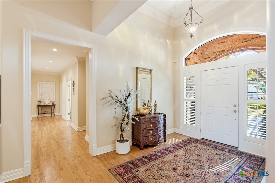 115 Alameda Circle