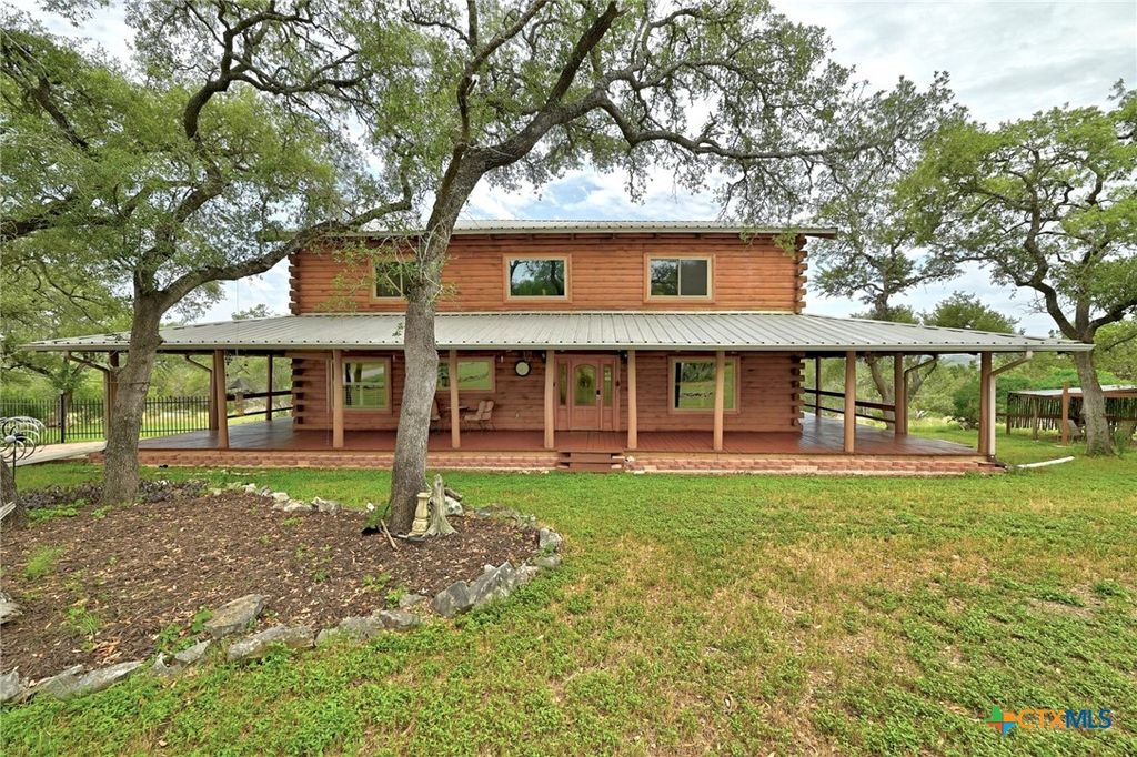 Photo of 421 Thurman Road, San Marcos, TX 78666 (MLS # 581920)