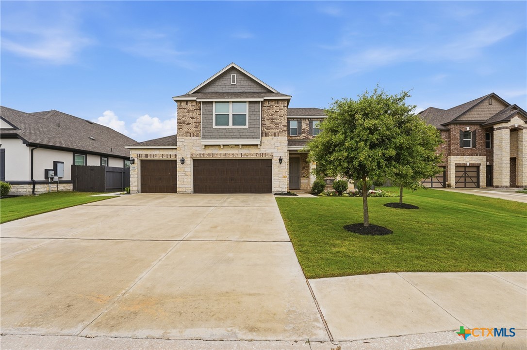 1515 Foxglove Drive