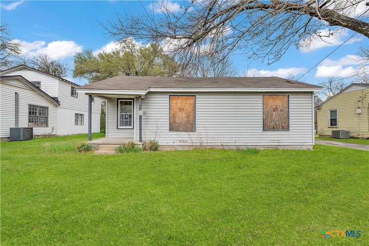 1307 E Avenue G, Killeen TX 76541
