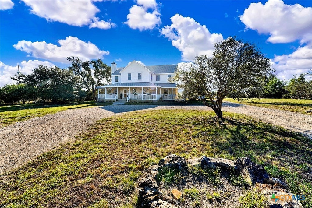 Photo of 1061 Cascade Trail, San Marcos, TX 78666 (MLS # 627329)