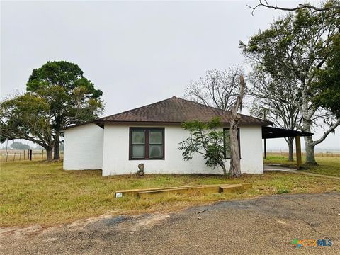 Photo of 1696 E Fm 884, Yorktown, TX 78164 (MLS # 615266)
