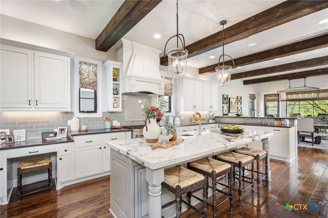 1771 Edgewater Falls