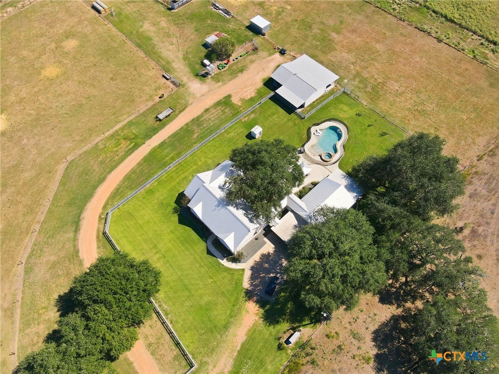 000 Kaiser Adams Road
