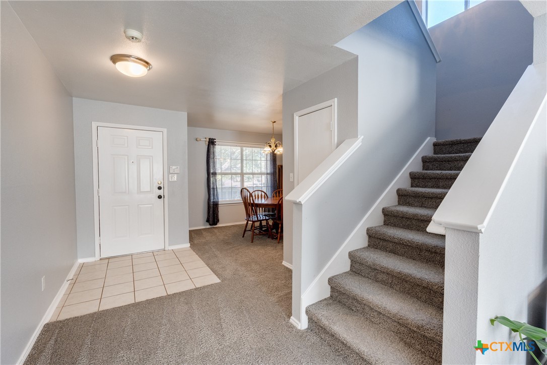 1615 Sunnycrest Circle