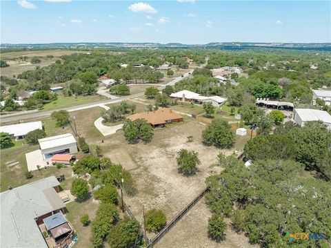 A home in Kempner