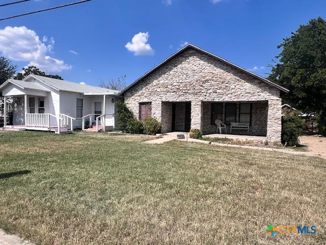 310 W Avenue A Avenue