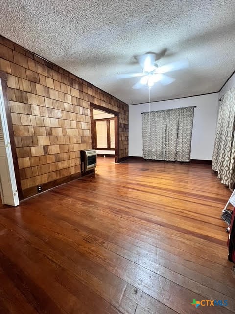 310 W Avenue A Avenue