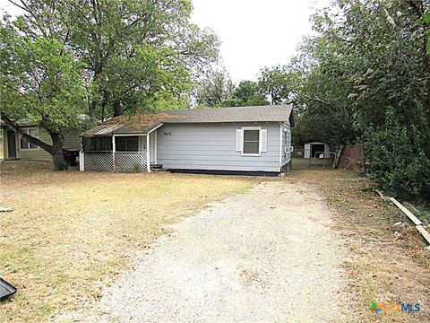 Photo of 805 S 10th Street, Temple, TX 76504 (MLS # 596871)