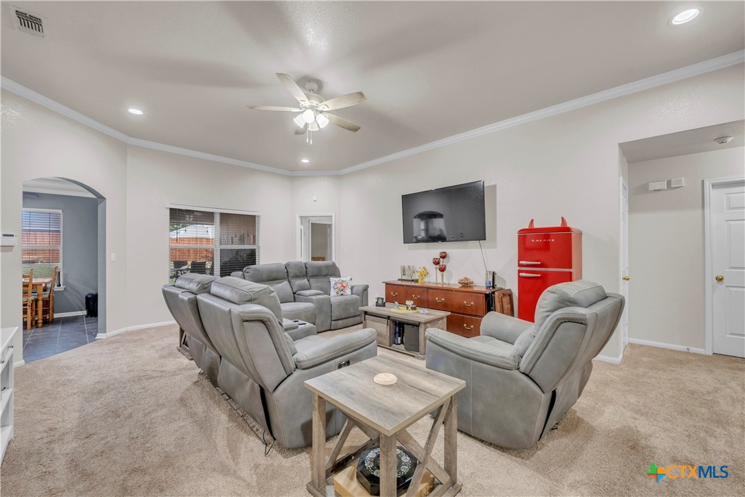 210 Cedar Ridge Drive