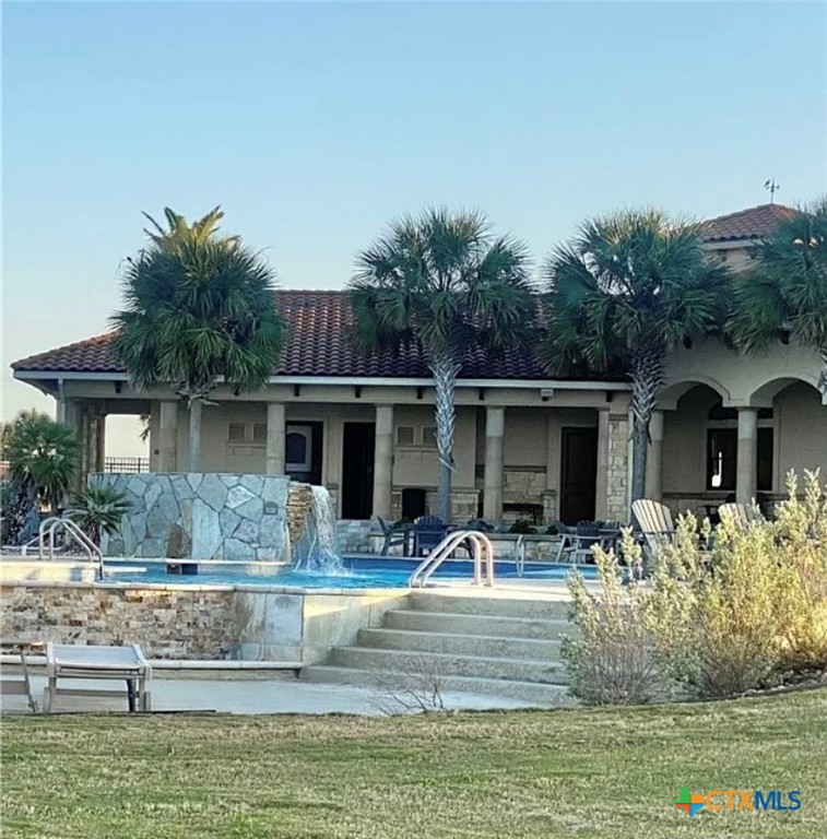 294 E Lago Loop Road