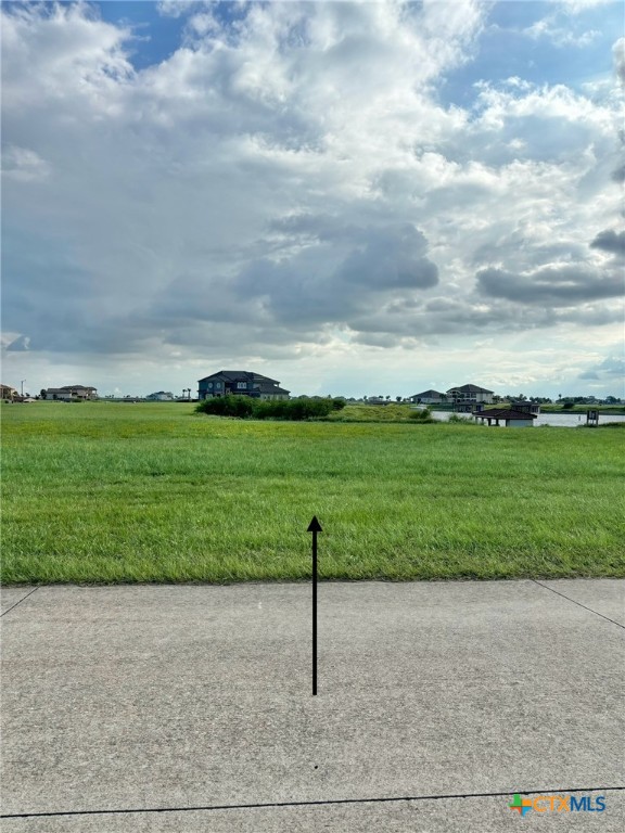 294 E Lago Loop Road