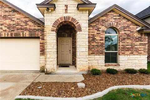 Photo of 5866 Galveston Road, Belton, TX 76513 (MLS # 615224)