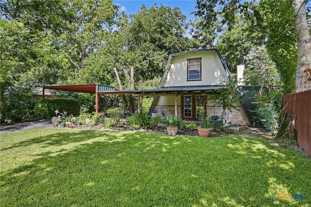 Photo of 898 Buerger Lane, Seguin, TX 78155 (MLS # 617288)