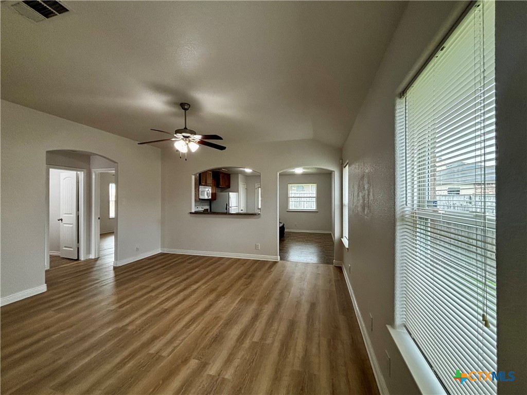 2810 Montague County Drive