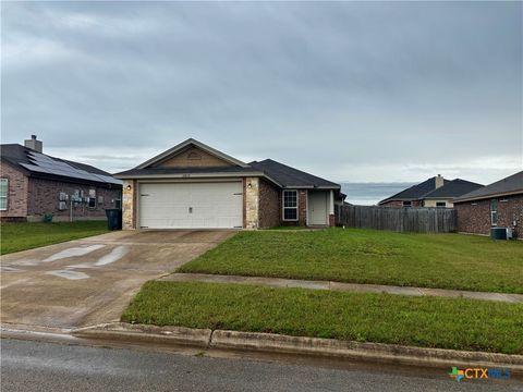Photo of 2810 Montague County Drive, Killeen, TX 76549 (MLS # 611824)