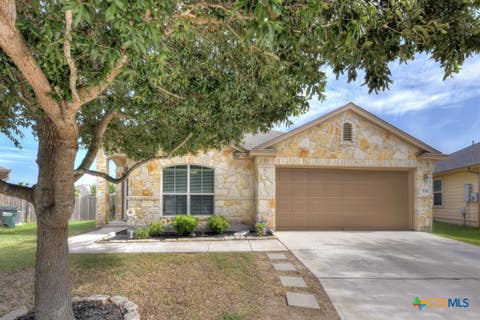 Photo of 116 Encina Cv, San Marcos, TX 78666 (MLS # 621991)