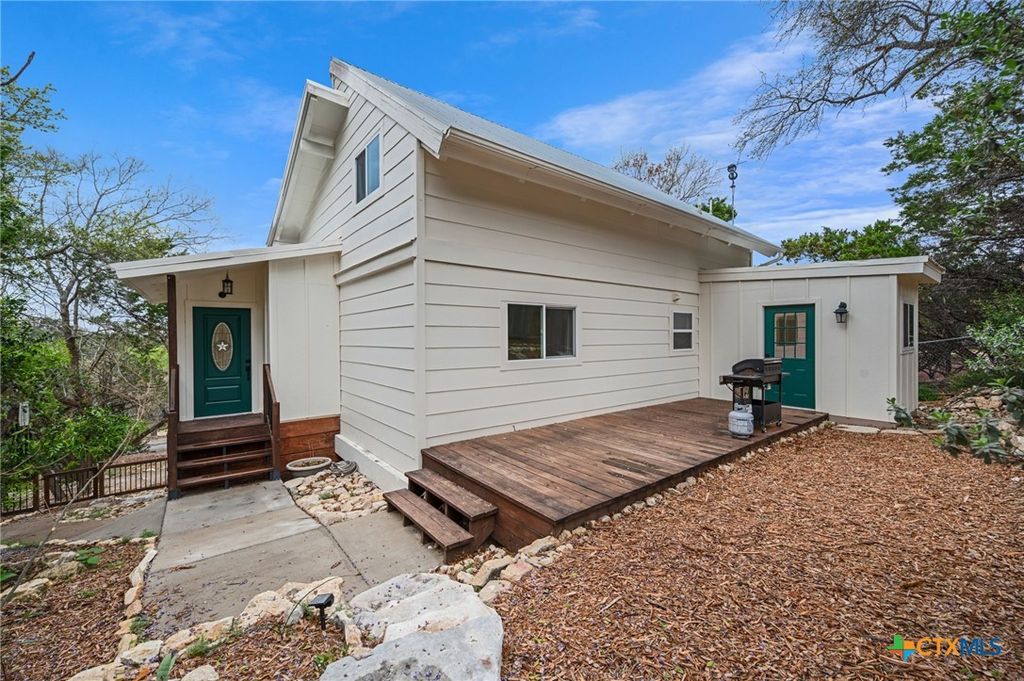 Photo of 20904 Roundup Trail, Lago Vista, TX 78645 (MLS # 610911)