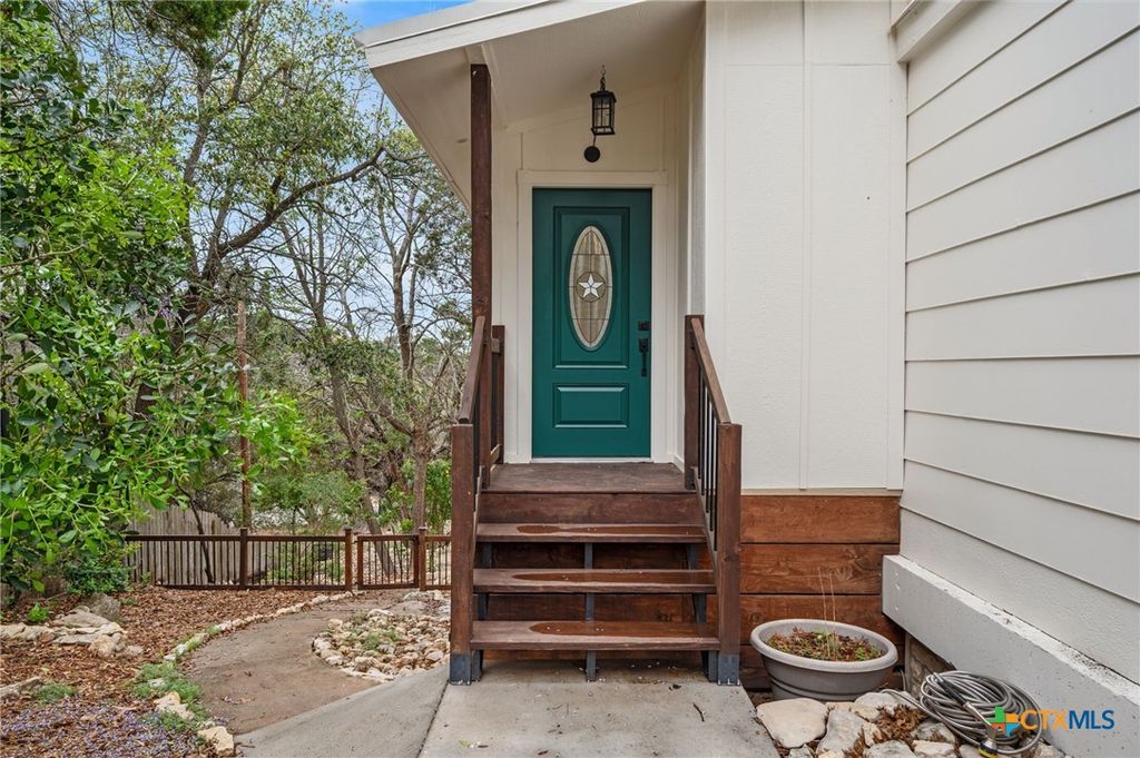 Photo of 20904 Roundup Trail, Lago Vista, TX 78645 (MLS # 610911)