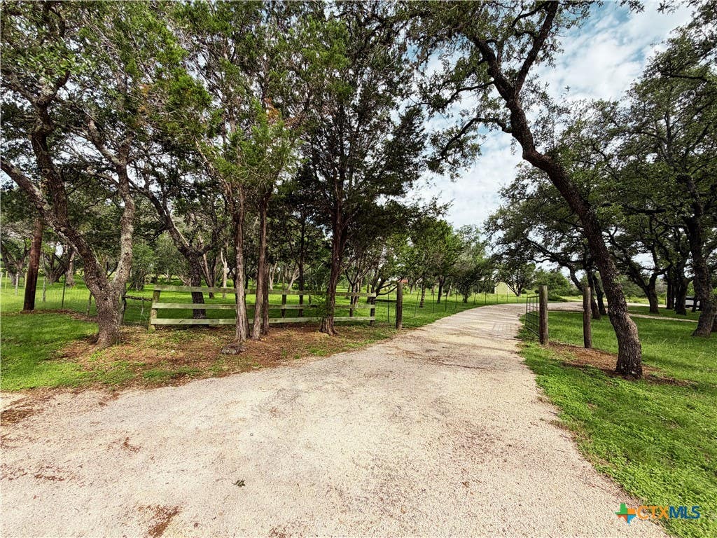 Photo of 2751 River Oaks Drive, New Braunfels, TX 78132 (MLS # 616176)