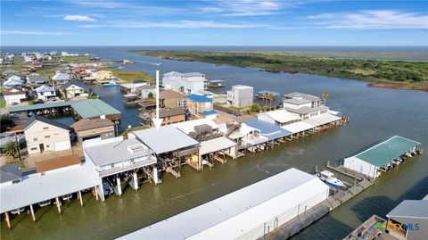 A home in Port O'Connor