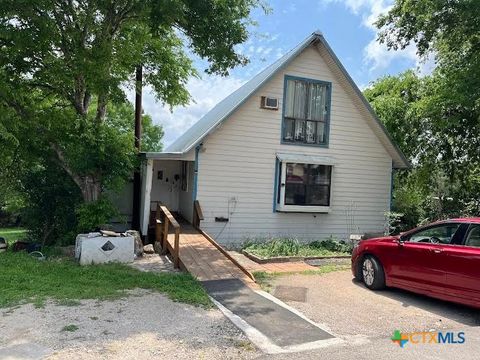 180 Deveraux Canyon Lake TX 78133