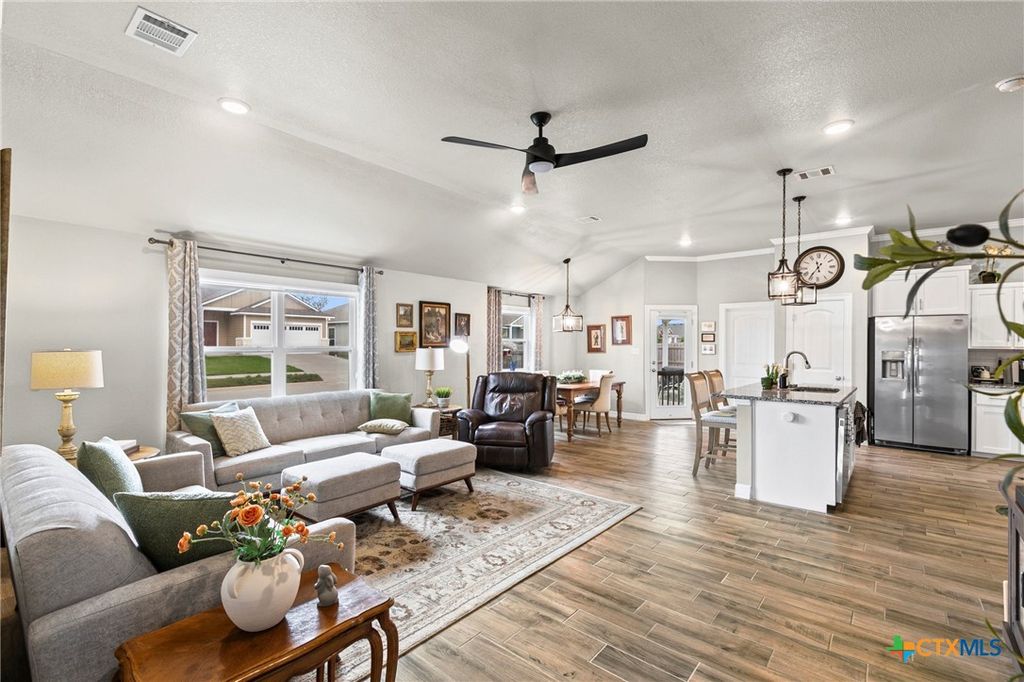 Photo of 1623 Fiddle Wood Way, Temple, TX 76502 (MLS # 610531)