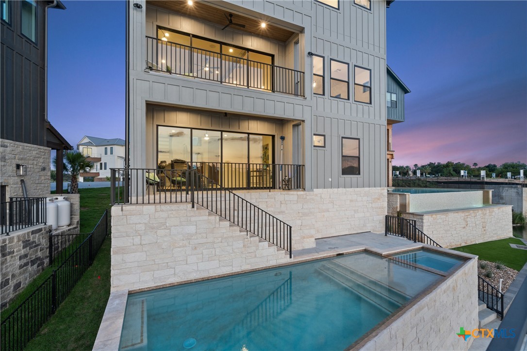 171 Pointview Drive